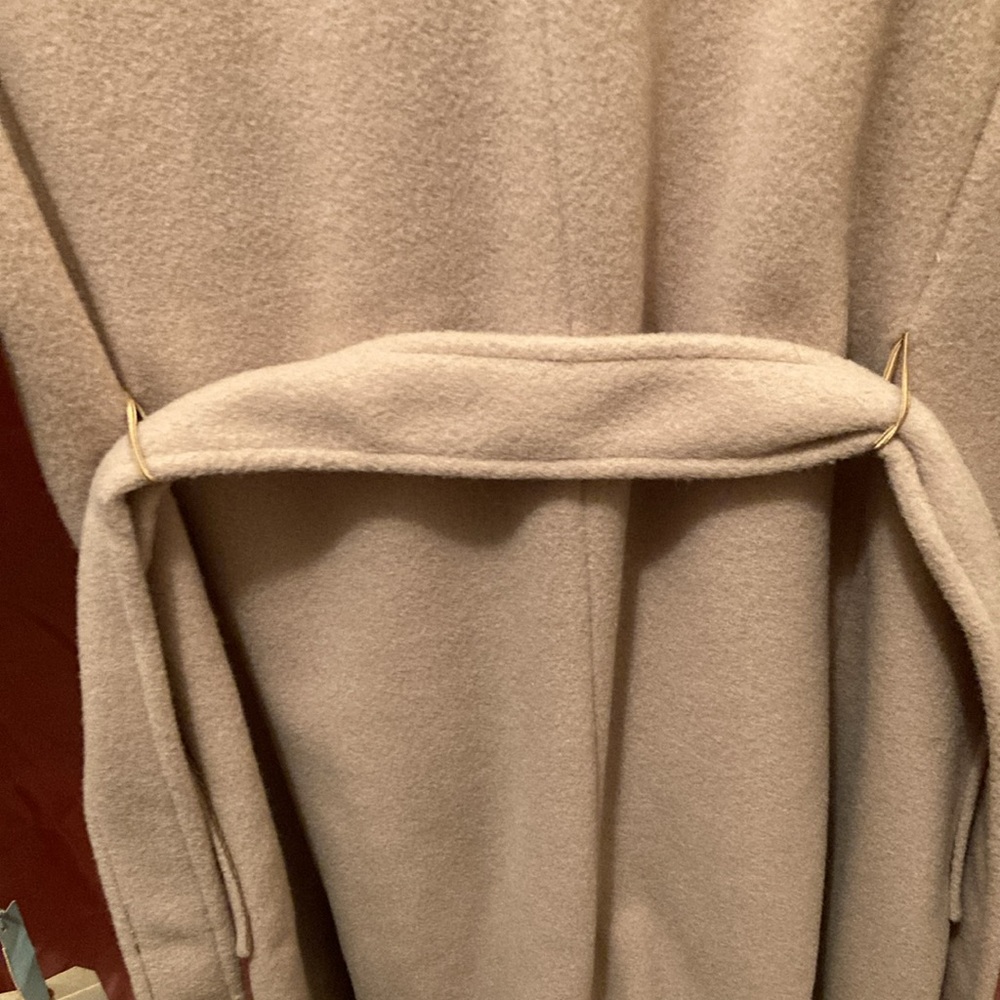 Ladies trench coat w rabbit fur size 16 - Picture 7 of 7